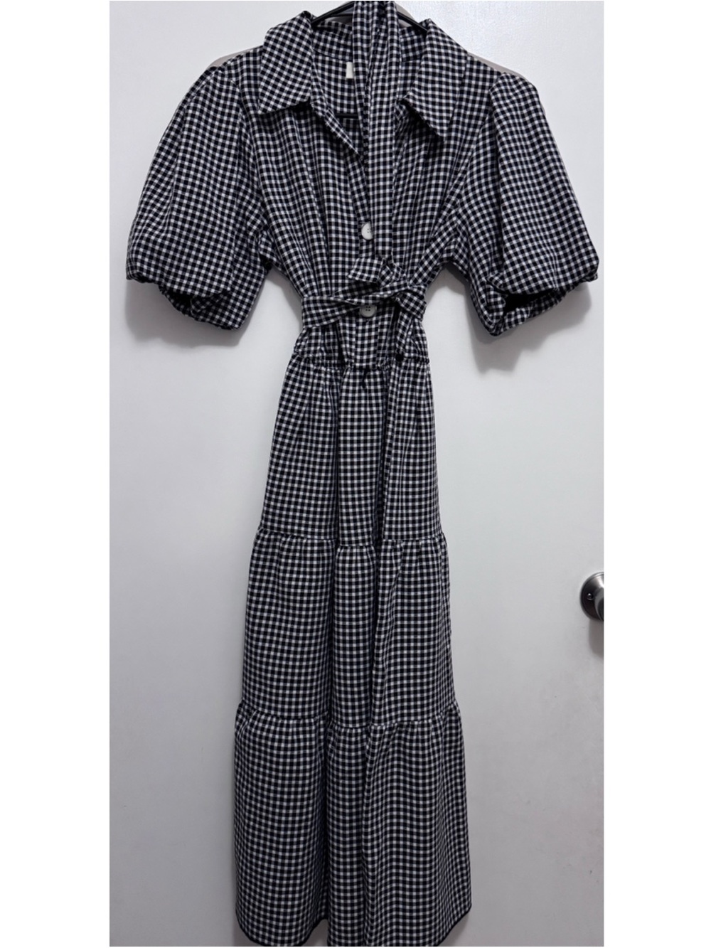 Black and White Gingham Puff-Sleeve Maxi Dress - Brand Not Specified